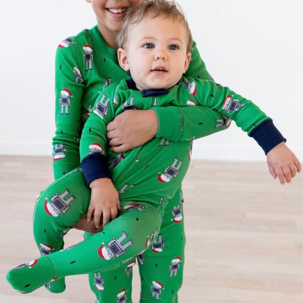 Hanna Andersson Christmas Robot Organic Cotton Footed Sleeper 9-12M NWT